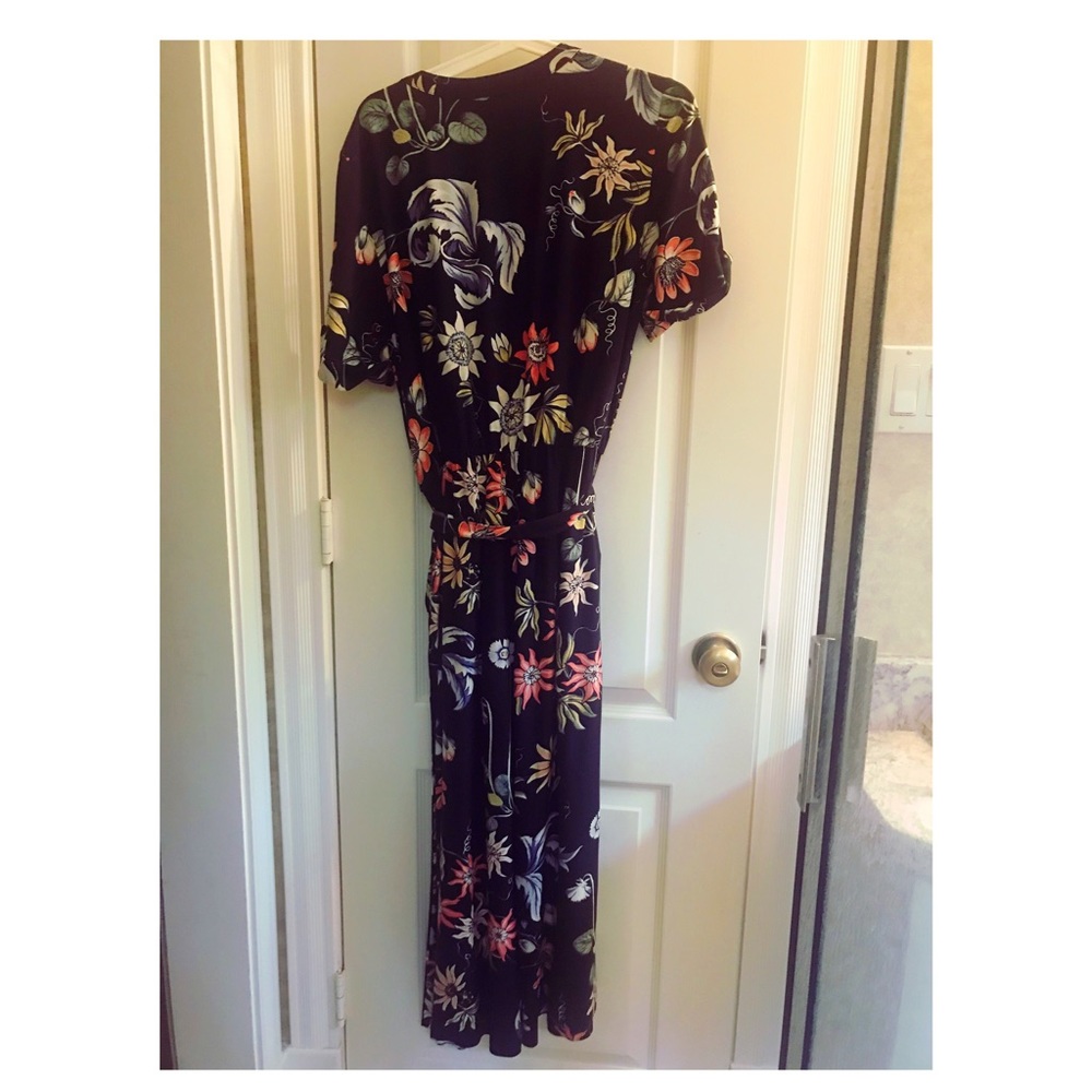 Ann Taylor Spring Time Floral Jumpsuit. Sz 4.